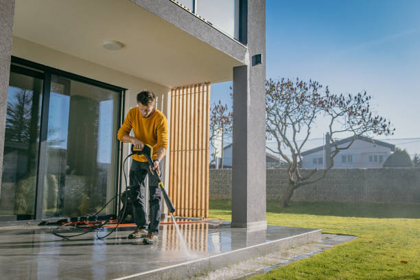 Best Gutter Cleaning  in Quincy, WA
